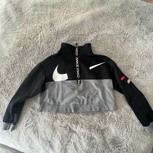 Nike Pro quarter zip sweatshirt